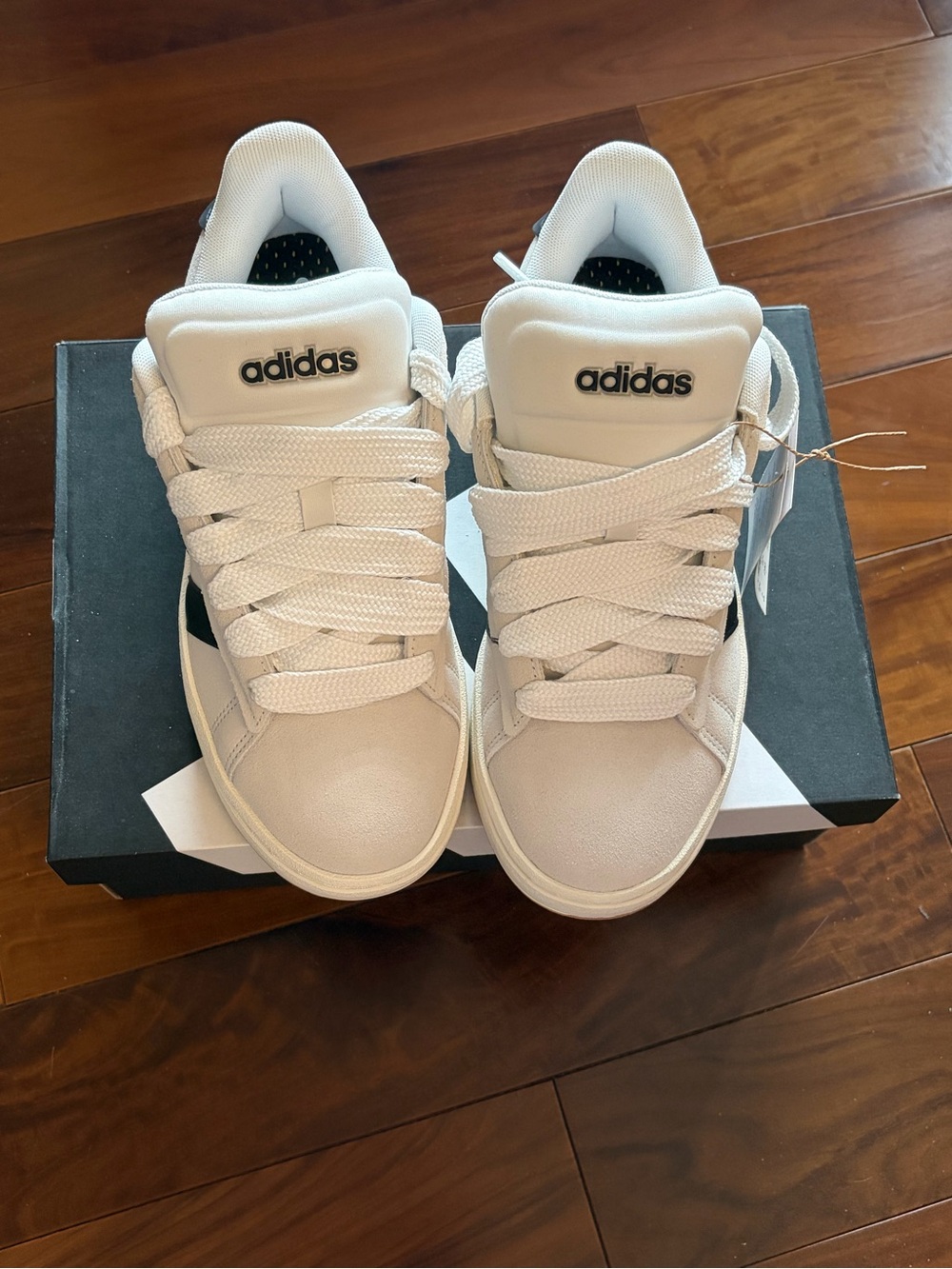 Adidas Grand Court Alpha Shoes/Sneakers - Picture 2 of 8